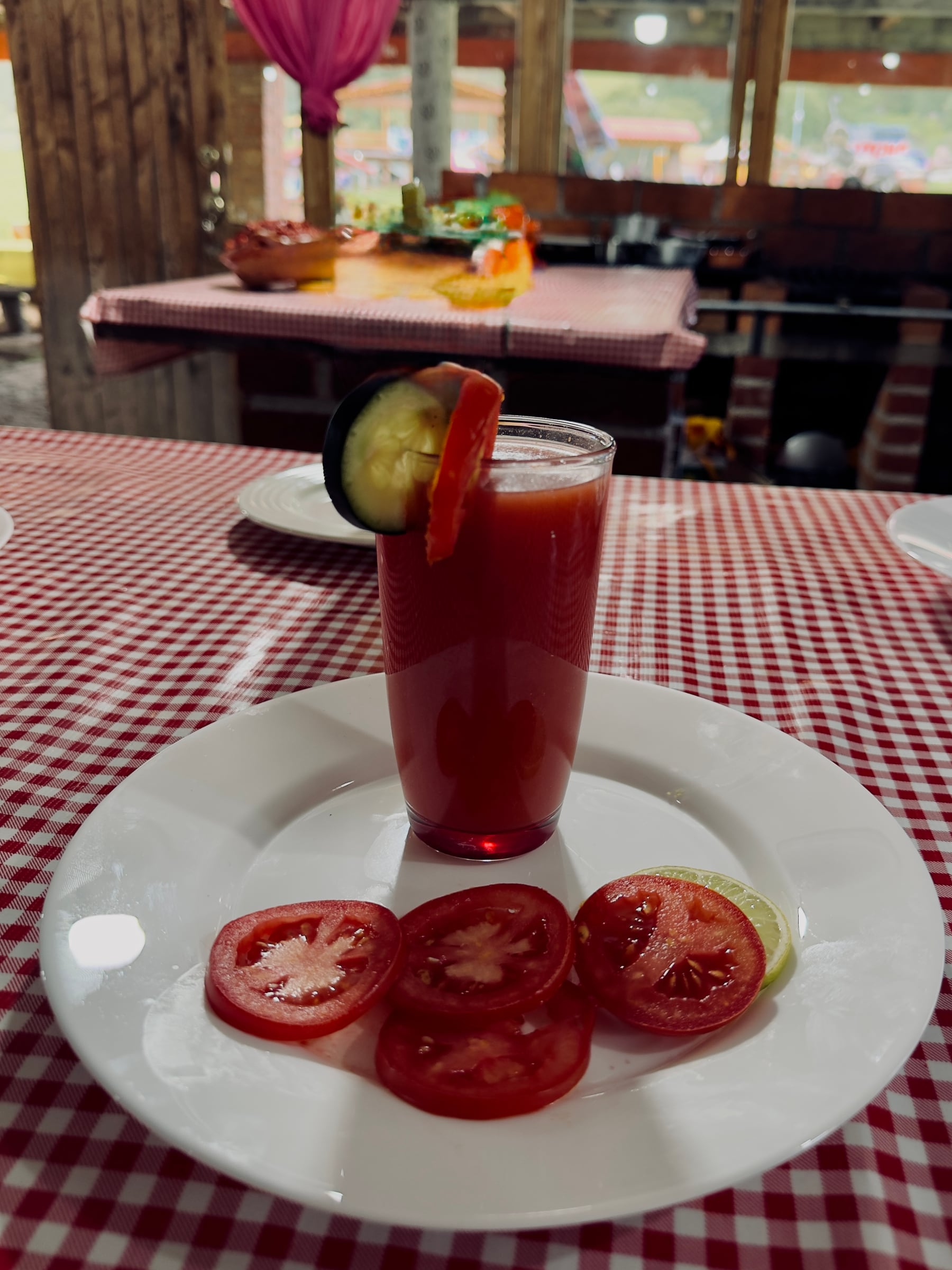 Con fruta natural y escarcha.